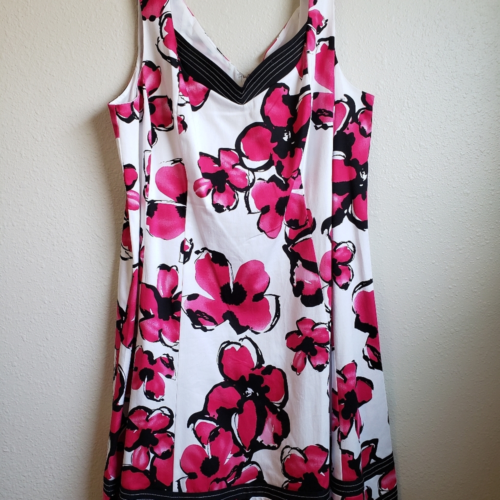 NWOT Jones Studio Sundress Floral Sleeveless